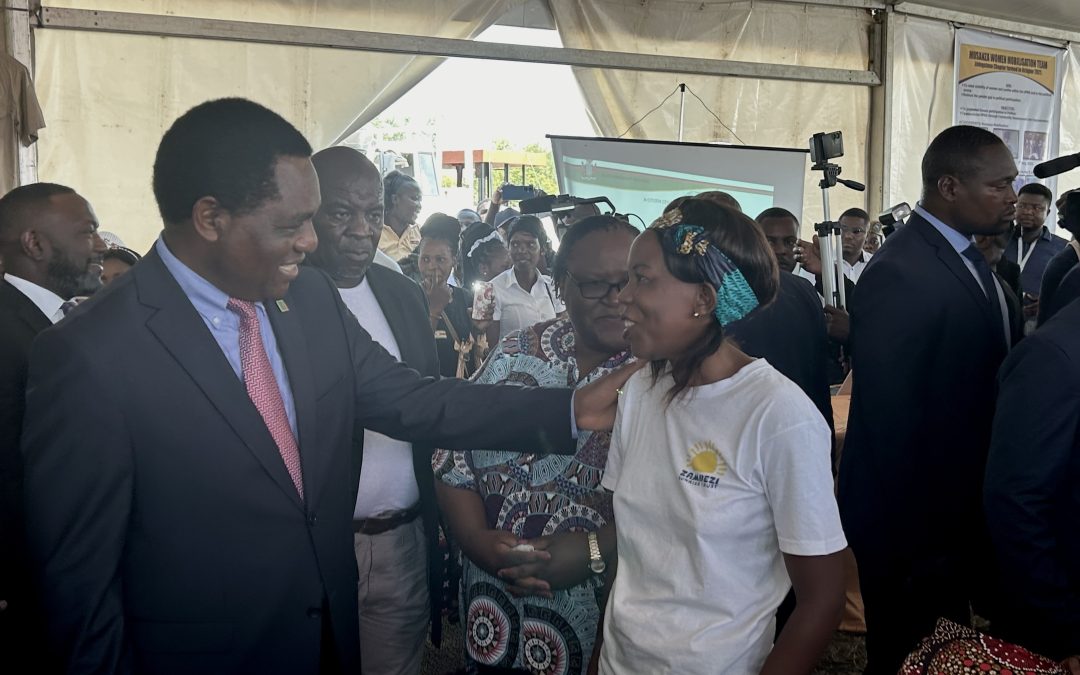 President Hichilema of Zambia visits Tiyese (‘Let’s Try’) Craft Initiative stall.